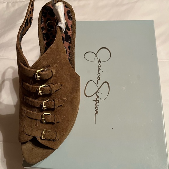 Jessica Simpson, Aged Bronze, Suede shoes, size 9 1/2 - Picture 2 of 4